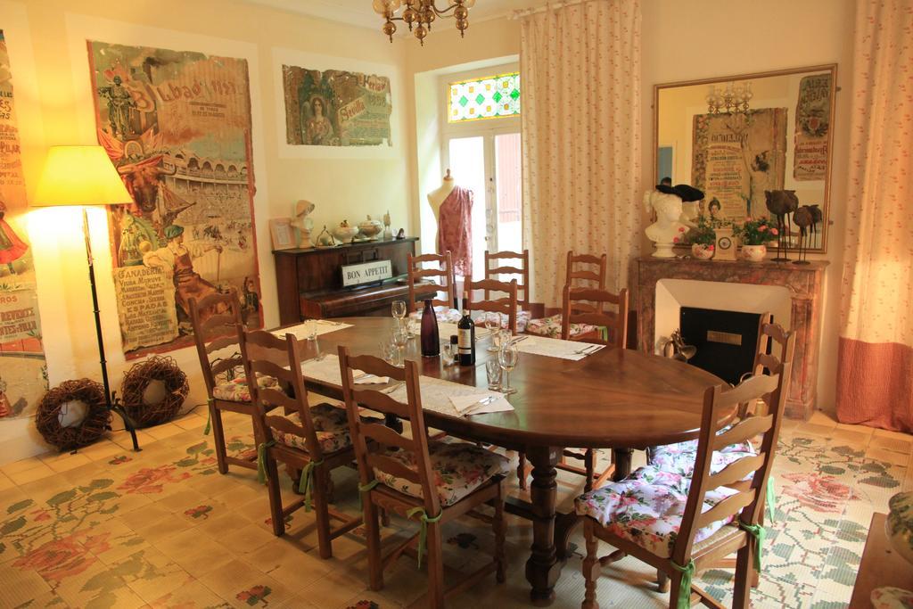 Domaine La Rose Bed & Breakfast Caylus Exterior photo