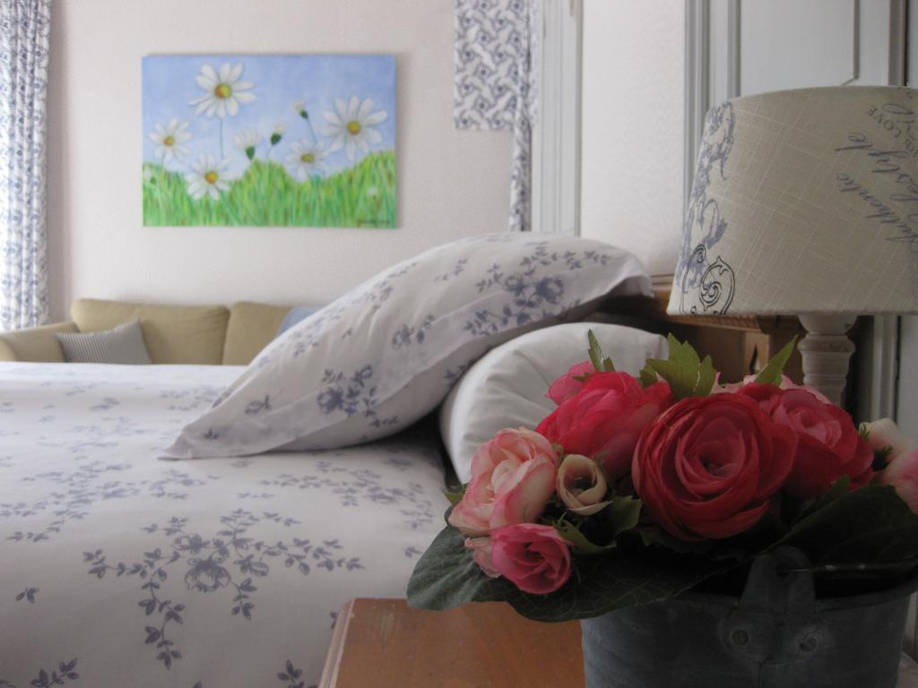 Domaine La Rose Bed & Breakfast Caylus Exterior photo